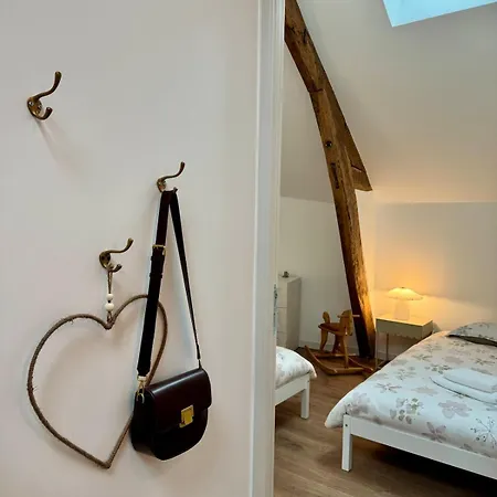 Apartment Le Grenier D'antan - Near Mont-saint-michel Pontorson