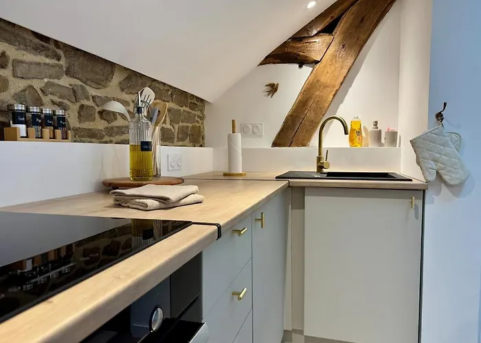 Le Grenier D'antan - Near Mont-saint-michel شقة بونتورسون